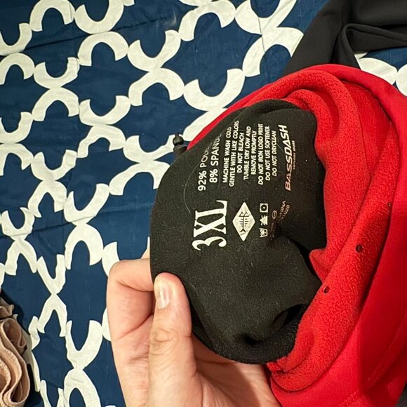 Black & Red hoodie w/ Neck gaiter - Picture 3 of 3